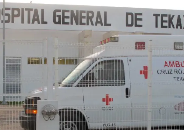 Hombre muere en un vehículo afuera del Hospital General de Tekax