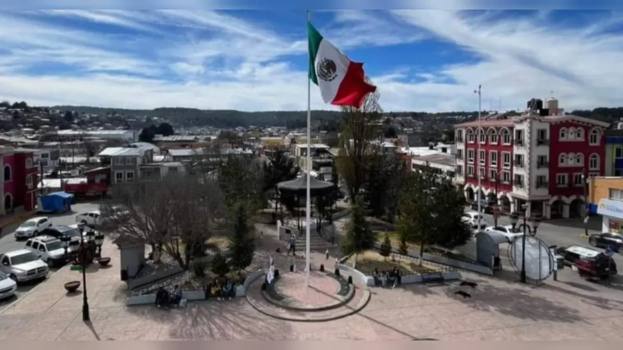 El Ayuntamiento de Pueblo Nuevo en conjunto con el Instituto Estatal de la Mujer invitan a las mujeres de esta entidad a que acudan a la unidad móvil Convive sin violencia. Foto: Facebook/ El Salto Durango.