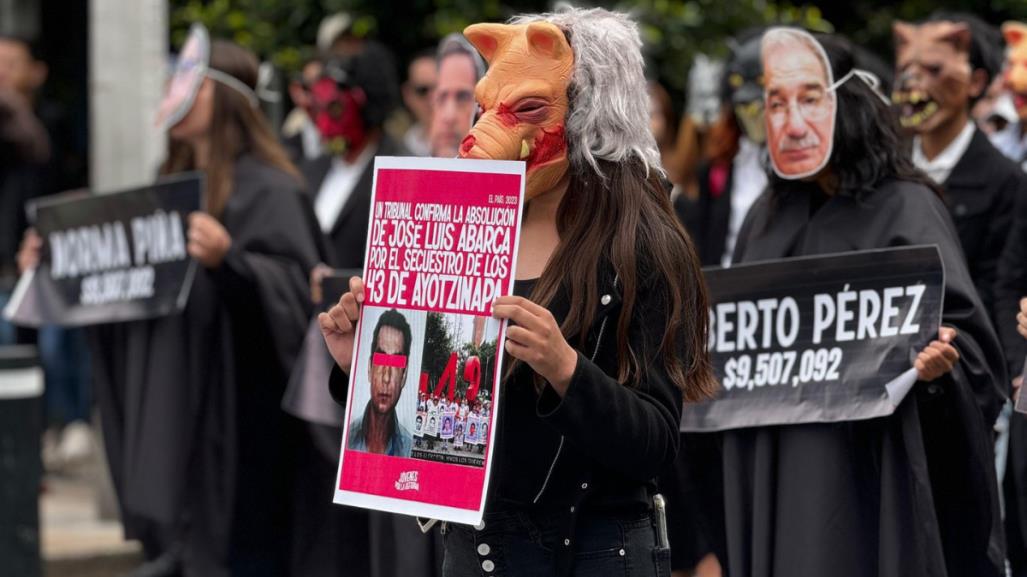 Jóvenes protestan frente al Senado a favor de la reforma judicial | VIDEO