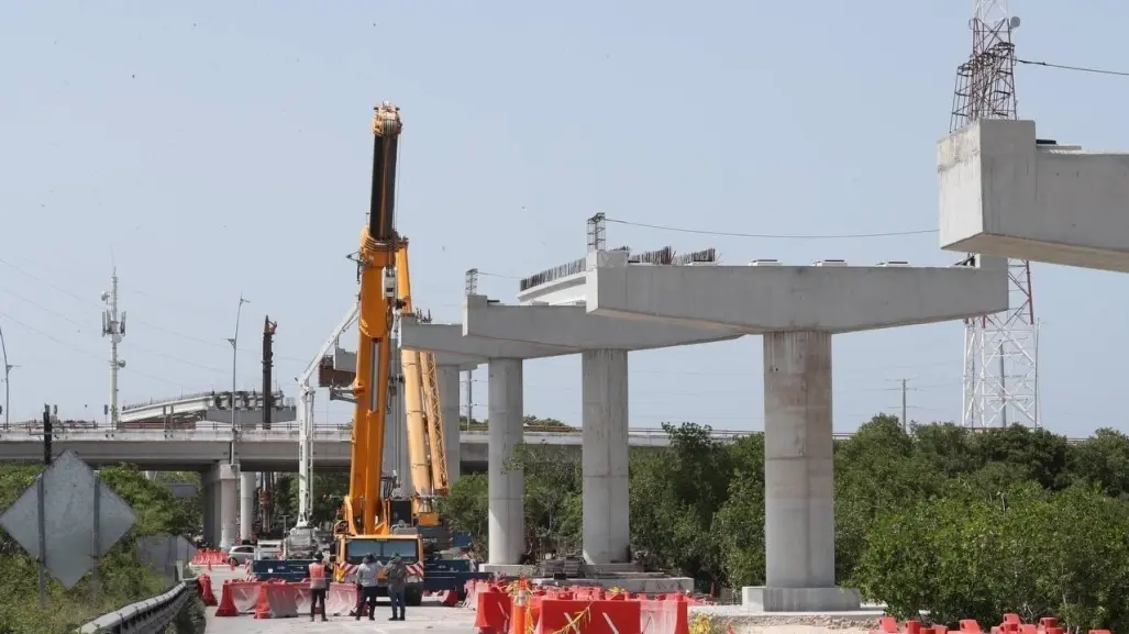 Suspensión de energía eléctrica en Progreso por trabajos en viaducto elevado