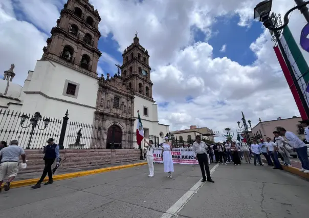 Estudiantes encabezan marcha contra Reforma al Poder Judicial
