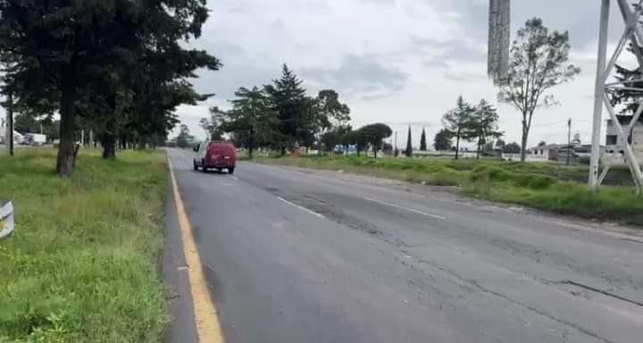 Hombre muere atropellado bajo puente peatonal en Toluca