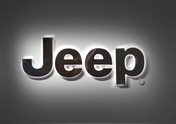 ¿Tienes un Jeep? Investigan incendios en motores de camionetas
