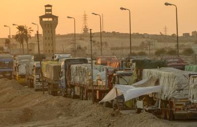 Israel mata a 40 personas en Gaza, denuncian palestinos