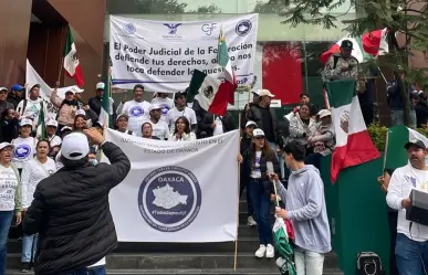 Siguen marchas contra reforma al Poder Judicial, bloquean vialidades en protesta