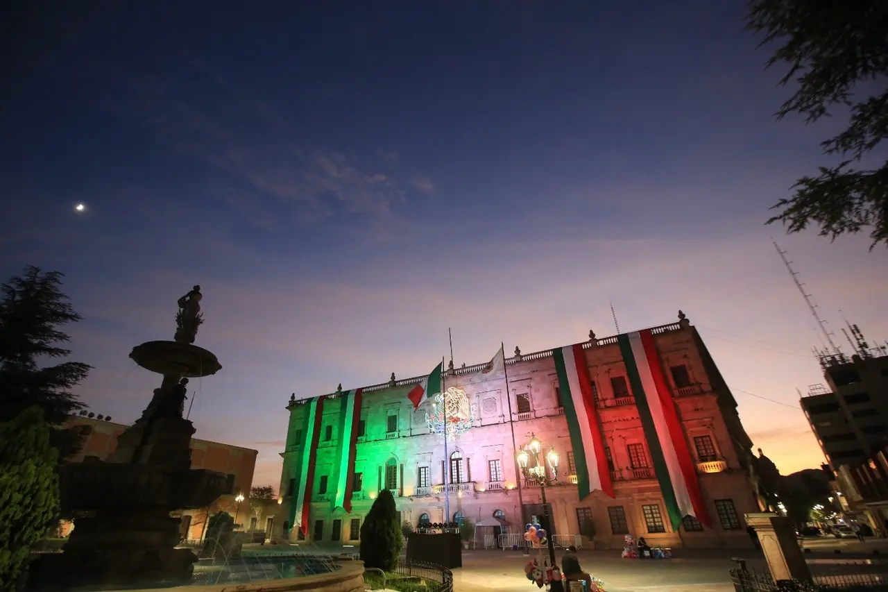 Los ganadores podrán disfrutar del Grito desde el interior del Palacio de Gobierno. (Fotografía: Gobierno de Coahuila)