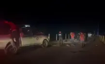 Motociclista cae a una zanja en Escobedo