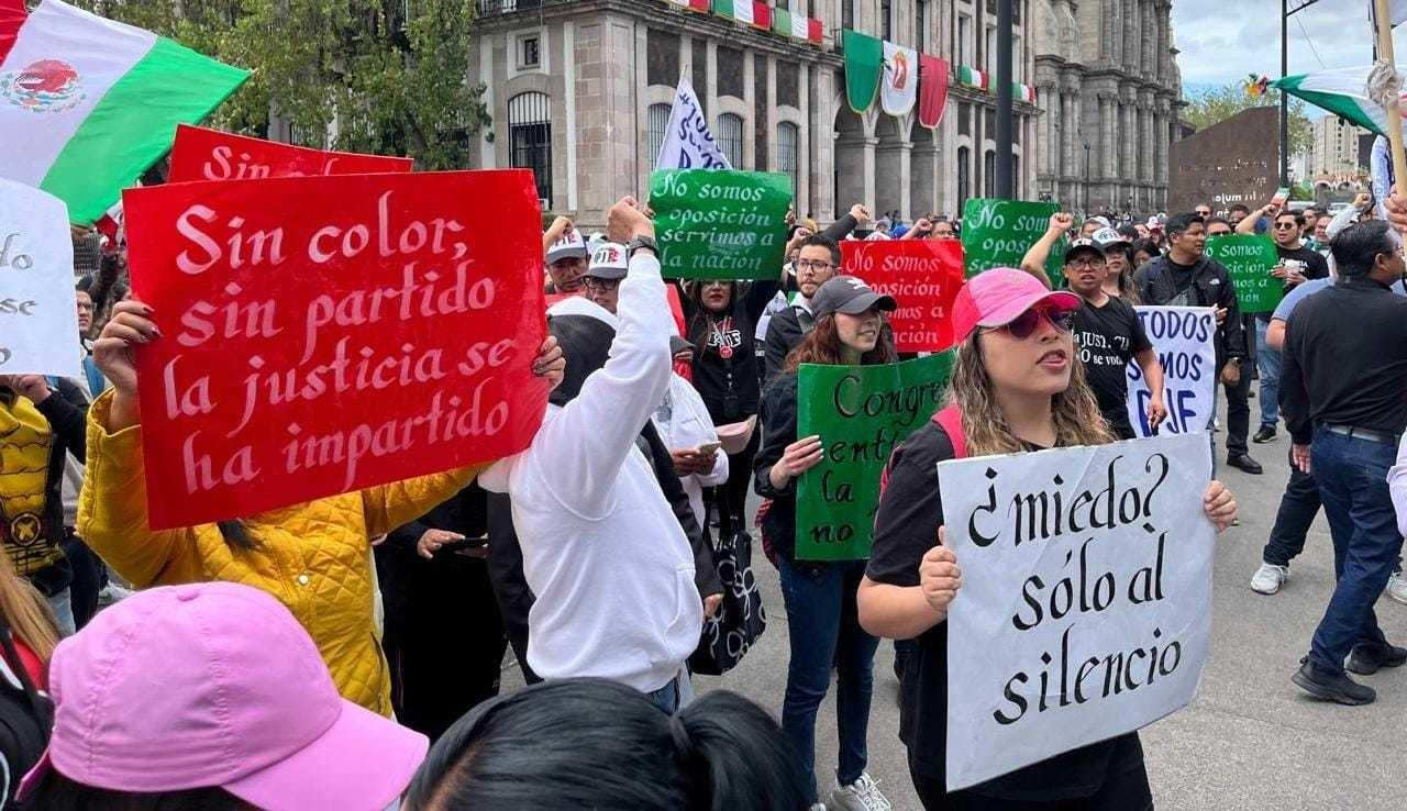 Llegan protestas contra reforma judicial al Congreso del Edomex. Foto: POSTA