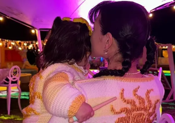 ¿Y Nodal? Cazzu celebra el primer cumpleaños de su hija Inti (FOTOS)