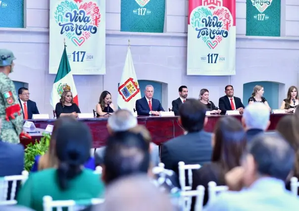 Celebra Torreón 117 aniversario con entrega de preseas a Ciudadanía Distinguida