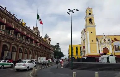 Niegan Rocío Nahle y dirigente de MORENA a Los Yunes en su bancada en el Senado