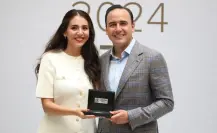 Recibe colaboradora de POSTA Coahuila Premio Estatal de Periodismo 2024