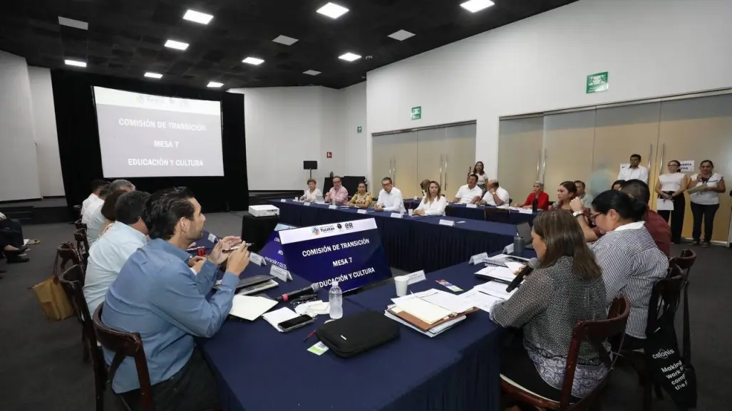 Realizan la séptima y última mesa de transición de gobierno en Yucatán