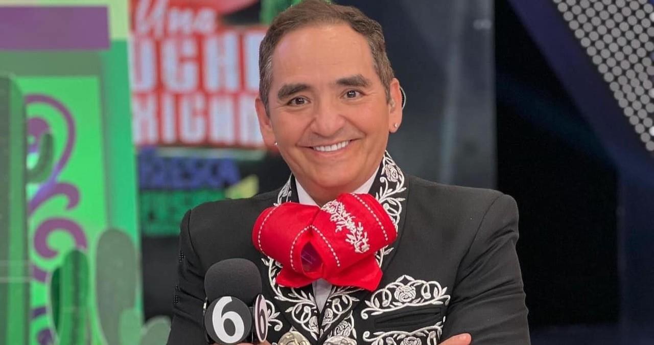 Ernesto Chavana vuelve a Multimedios; lanza advertencia a chicas de Es Show