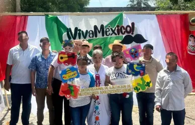 Adolescentes en internamiento celebran independencia de México