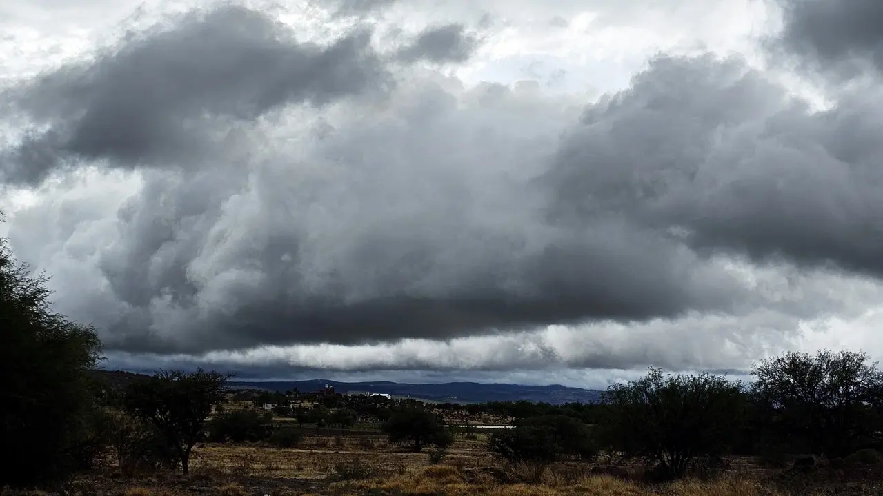 Después de tocar territorio mexicano la tormenta tropical Ileana dejará lluvias en el norte de Durango según su trayectoria. Foto: Especial.