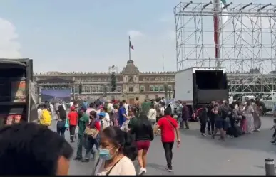 Así se vive el Zócalo capitalino a un día de los festejos por la Independencia