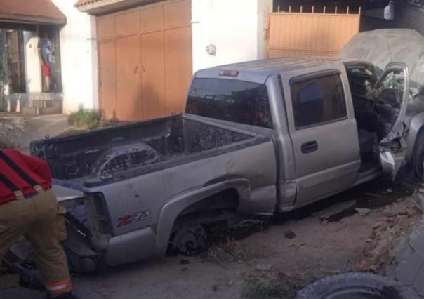 Graves, madre e hija pequeña tras fuerte choque