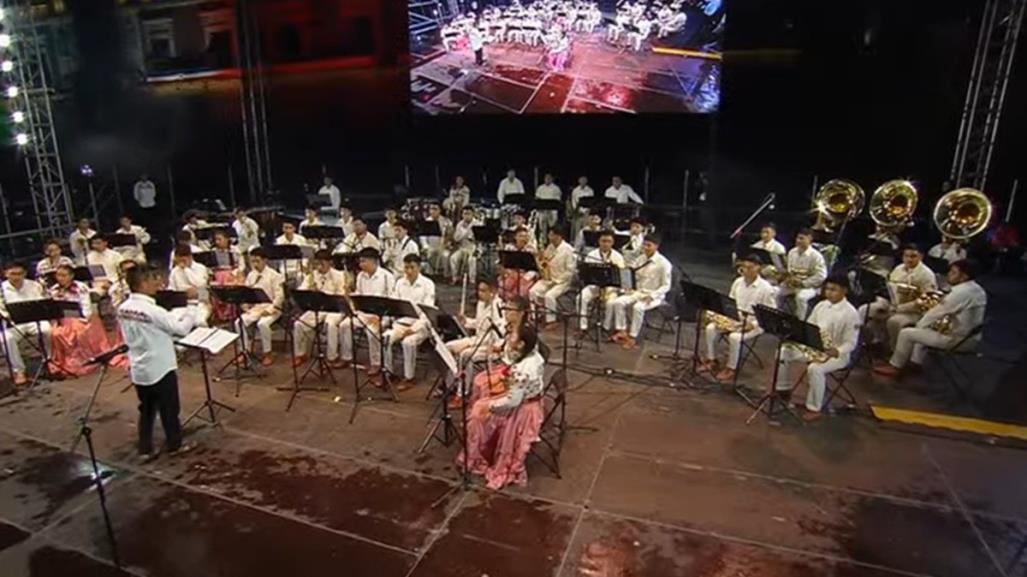 Fiestas patrias por 214 aniversario de la Independencia desde el Zócalo (VIDEO)