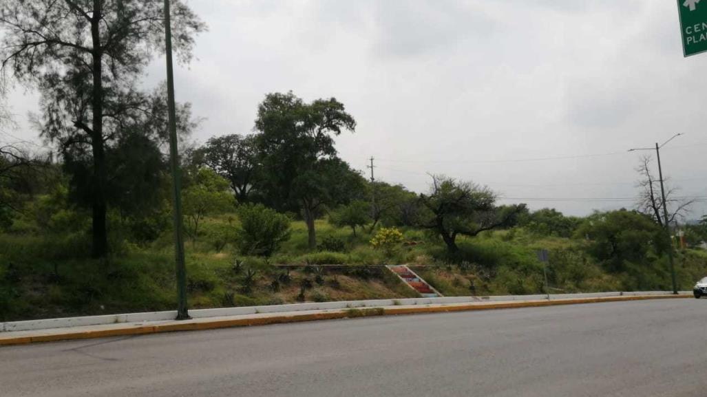 Vive en abandono la plaza del Estudiante en Ciudad Victoria