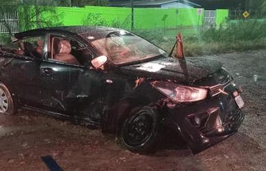 Muere hombre al ser arrastrado por la corriente en su auto en Nuevo Laredo
