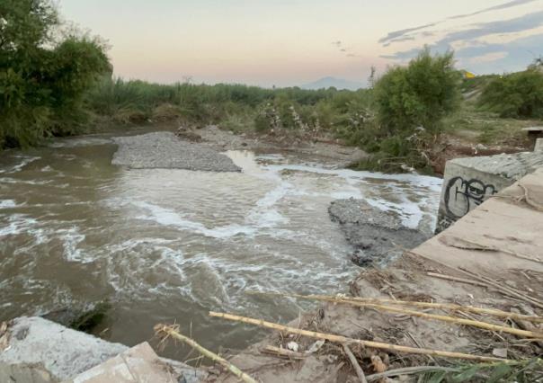 Intensifican búsqueda de jóvenes arrastrados por arroyo en Ramos Arizpe