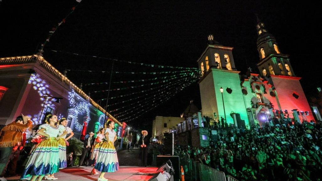 David de la Peña encabeza grito de independencia en Santiago