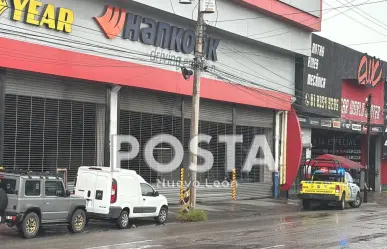 Roban auto y dinero de negocio para la venta de llantas en Monterrey