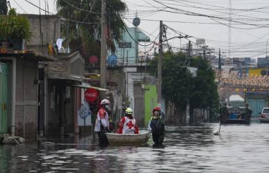 Edomex bajo el agua: Calles fantasma, inundaciones y pérdidas humanas