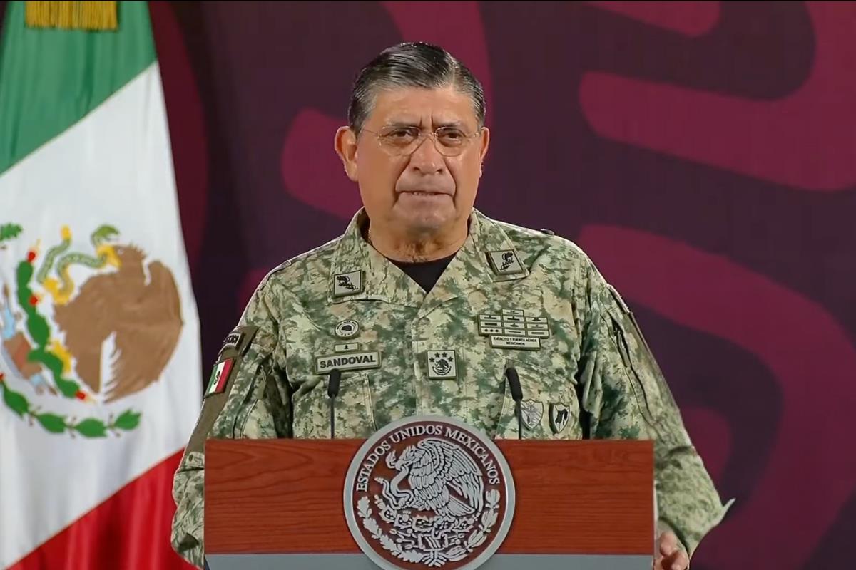 Luis Cresencio Sandoval confirma 30 muertos por violencia en Sinaloa. Foto: SS de conferencia de prensa