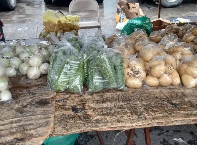 Verduras que se venden en un mercado de Nuevo León. Foto: Erwin Contreras.