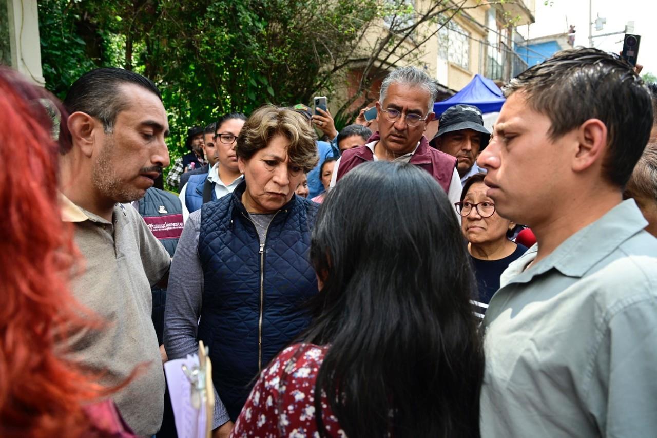 La recomendación para quienes se encuentran en las zonas de los deslaves en Naucalpan y Jilotzingo es que abandonen el área y se  resguarden en los albergues para no correr riesgos. Foto: Gob. de Edomex