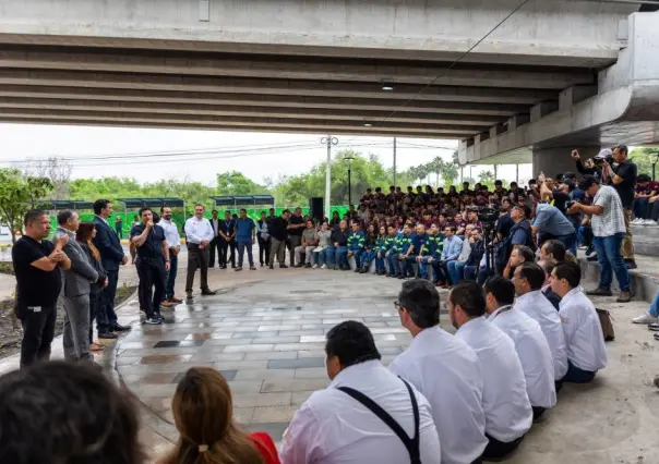 Samuel García entrega Puente Vehicular Churubusco- Vía Tampico