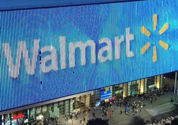 Walmart cierra más de 10 tiendas y recorta personal en EEUU