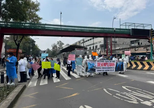 De héroes a desempleados: Trabajadores de Salud Pública bloquean Insurgentes