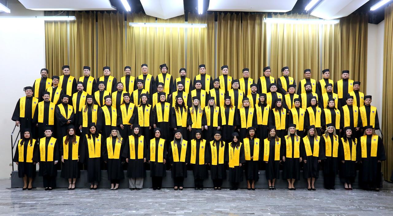 Graduados UANL. Foto: UANL