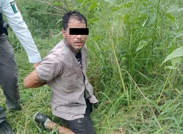 Daniel Iván H. tras ser detenido por las autoridades municipales. Foto: Policía de Monterrey.
