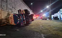 Volcadura de pipa con ácido muriático deja 4 lesionados en carretera a Pesquería Volcadura de pipa con ácido muriático deja 4 lesionados en carretera a Pesquería