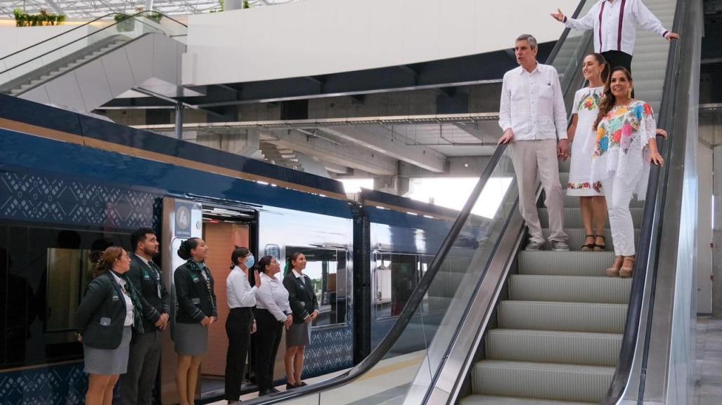 AMLO cierra su gira en Yucatán con la inauguración del Tren P’atal y Hotel Maya