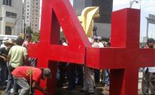 Normalistas de Ayotzinapa protestan en zona militar de Iguala VIDEO