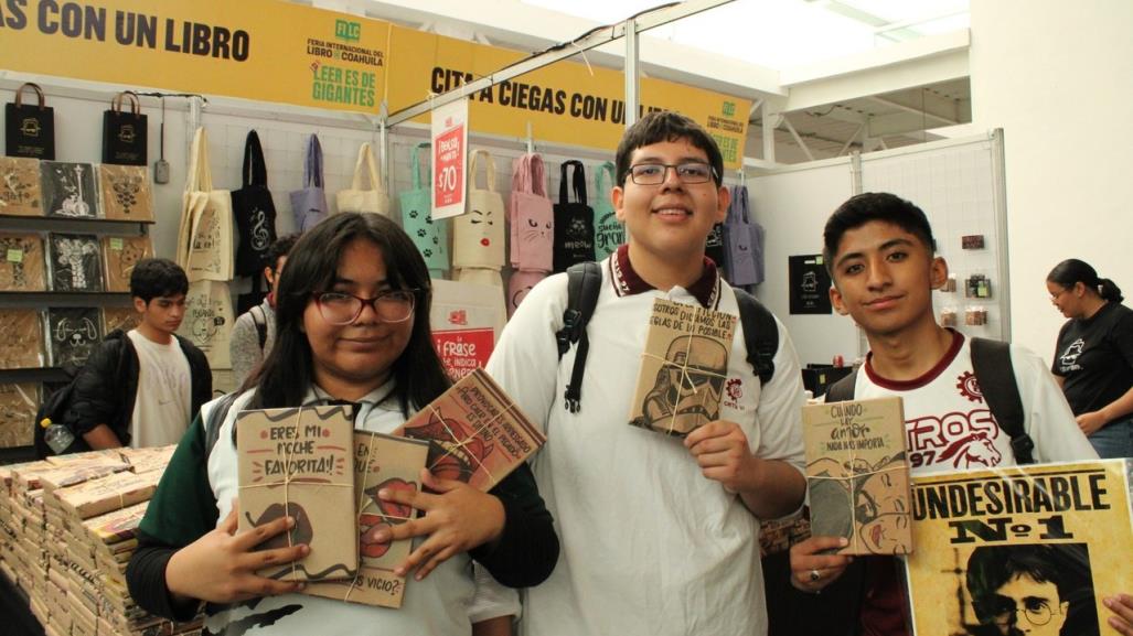 Estudiantes llenan de energía la Feria Internacional del Libro de Coahuila