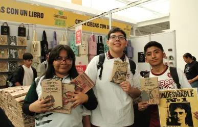 Estudiantes llenan de energía la Feria Internacional del Libro de Coahuila