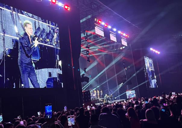 Deslumbra el Sol en Saltillo, Luis Miguel se presentó con un lleno total