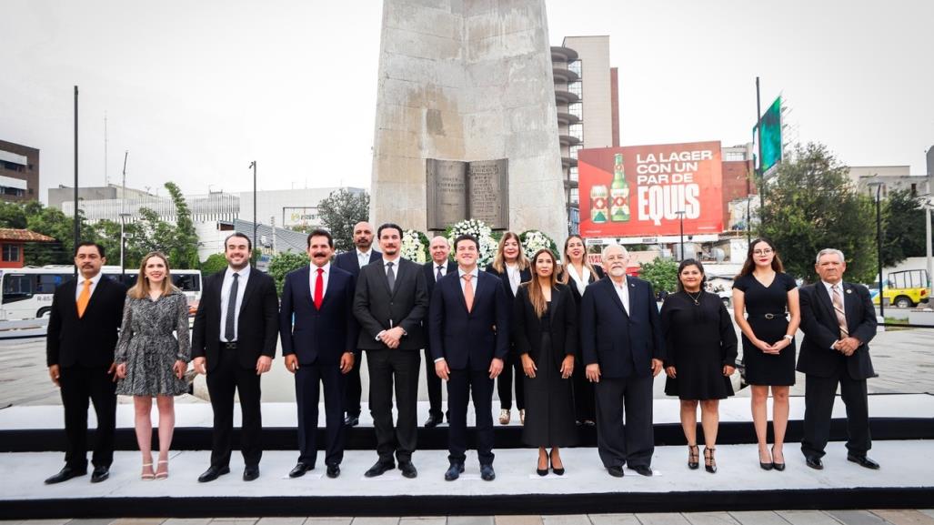 Realizan guardia de honor por el 428 aniversario de la Fundación de Monterrey