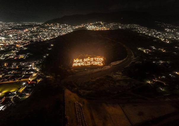 AMLO recibe emotiva despedida en su última gira por Oaxaca