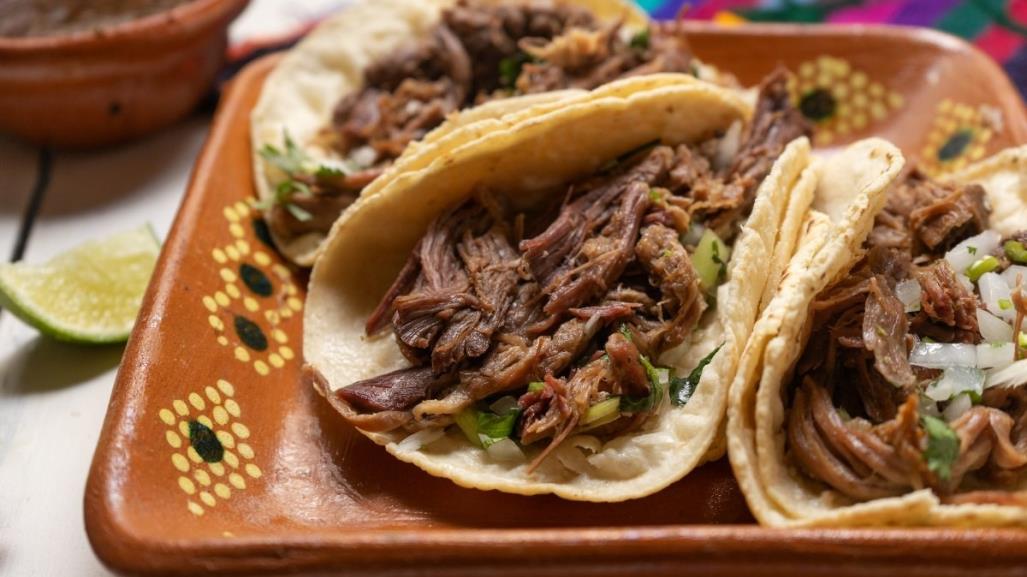 Descubre los sabores tradicionales de la barbacoa en la CDMX