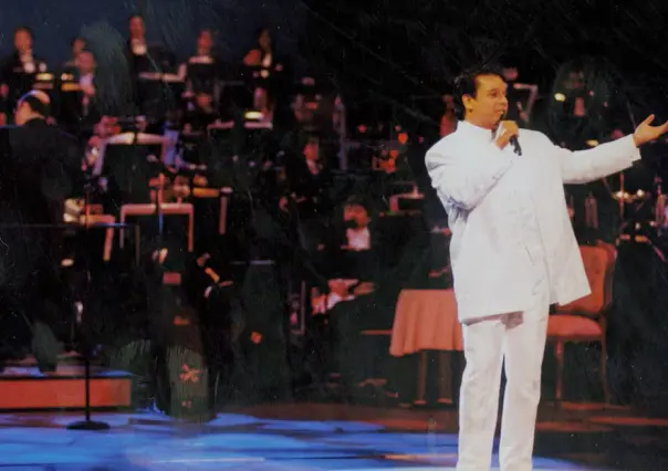 Concierto Mis 40 en Bellas Artes de Juan Gabriel en CDMX