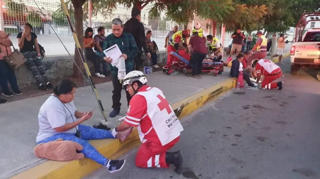 Patrulla de la Guardia Estatal arrolla a personas en Victoria