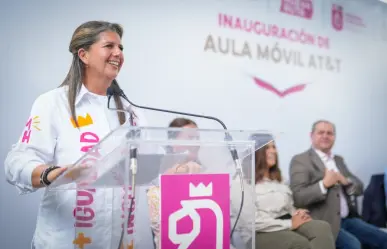 Aula Móvil certifica a más de 1,500 personas en servicios educativos en NL