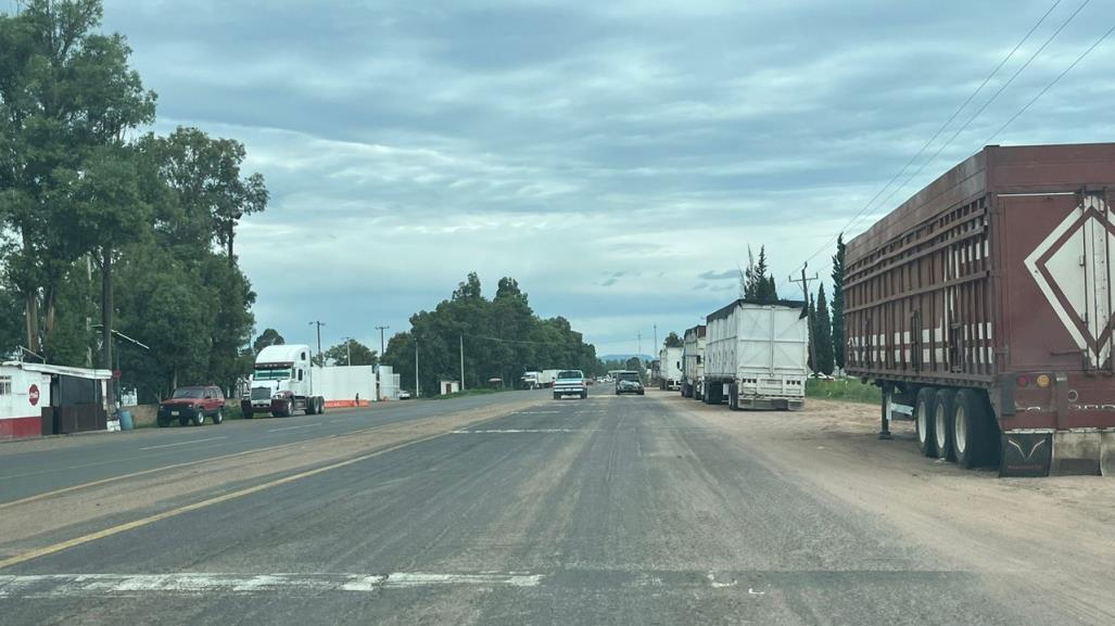 Reconocen autoridades estatales deterioro en carreteras.